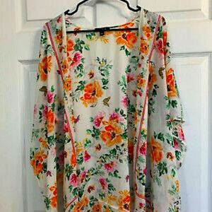 Torrid ivory floral butterfly pink/yellow kimono top